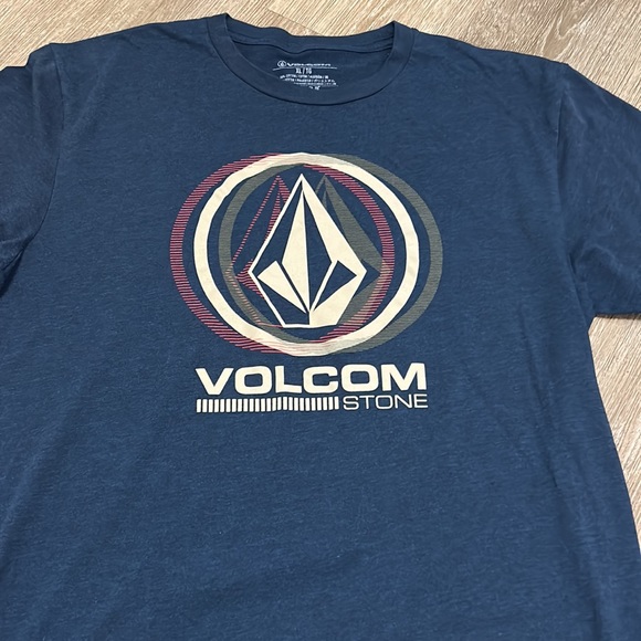 Volcom Tee - Picture 2 of 5